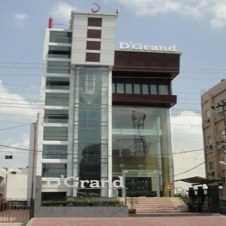 Hotel D'Grand Bareilly Exterior photo