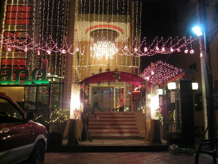 Hotel D'Grand Bareilly Exterior photo