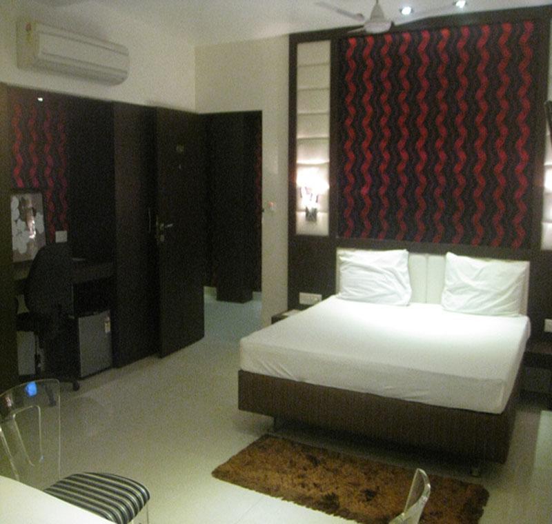 Hotel D'Grand Bareilly Exterior photo